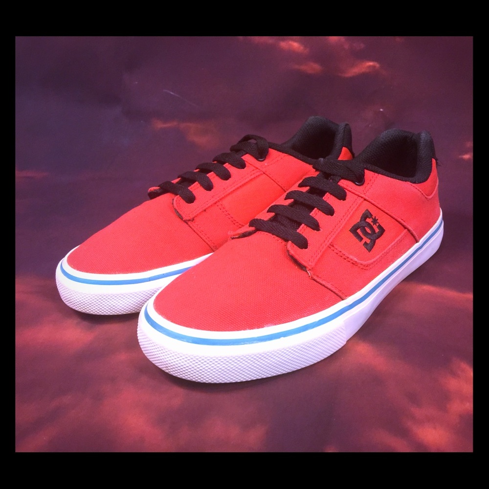 Y’all know something? These DG Men Sneakers are hot🔥